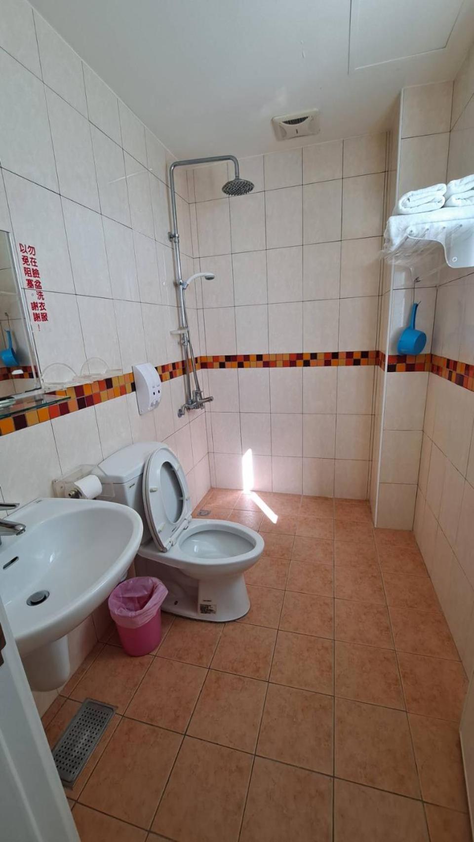 尖山沐氧 Jianshan Bathe Oxygen Kenting Cameră foto